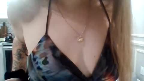 margoross444 online show from May 30, 7:40 am