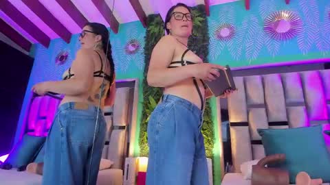 Mari online show from May 21, 9:32 pm