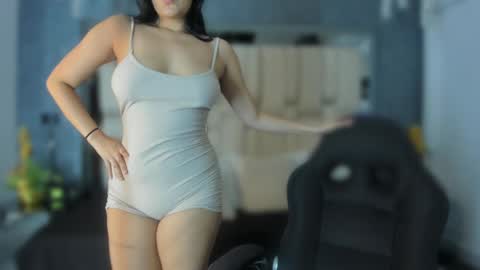 Snapshot of maria_flowers chatting on October 4, 8:06 pm MARIA online show from October 4, 8:06 pm