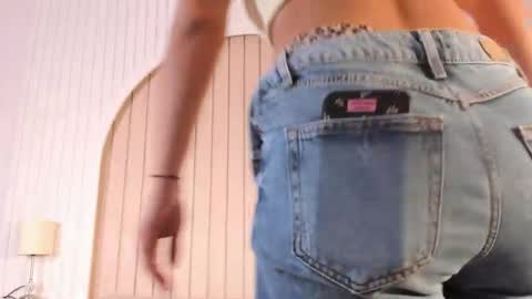 Maria  online show from April 8, 11:57 am