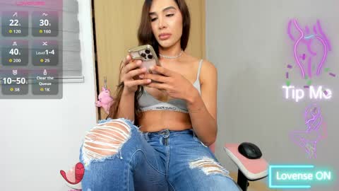 maria angel online show from April 6, 1:47 am