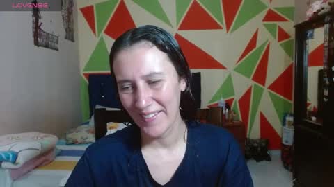 mariam_wish1 online show from April 14, 6:00 pm