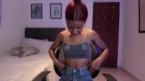 Mariana online show from June 8, 8:10 pm