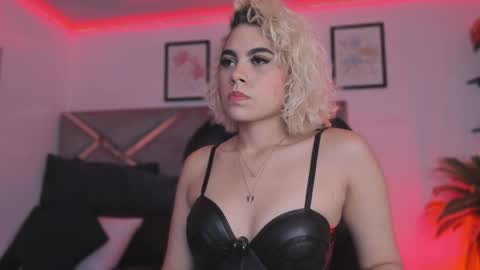 Marian online show from April 10, 7:18 pm