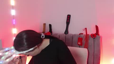 Marian online show from November 29, 4:31 am