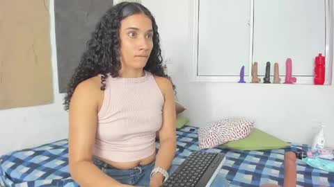 Marian online show from May 11, 11:50 am
