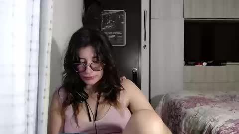 Snapshot of mariana124_ chatting on September 23, 10:16 pm Mariana online show from September 23, 10:16 pm