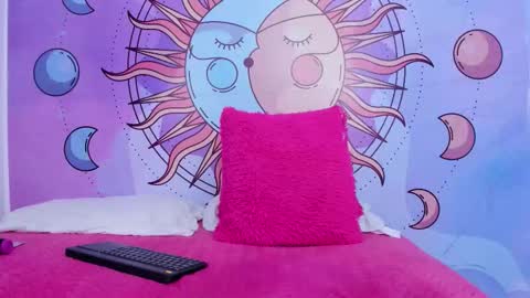Snapshot of mariana_16_ chatting on October 17, 10:58 pm mariana_16_ online show from October 17, 10:58 pm