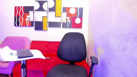 Snapshot of mariana_16_ chatting on March 1, 1:00 am mariana_16_ online show from March 1, 1:00 am
