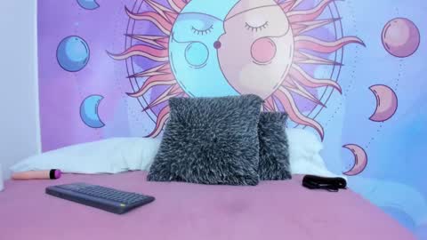 Snapshot of mariana_16_ chatting on September 18, 9:41 pm mariana_16_ online show from September 18, 9:41 pm