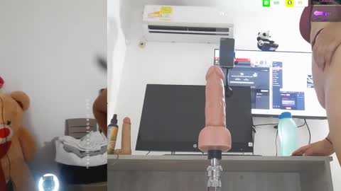 Snapshot of mariana_1_ chatting on March 2, 5:23 am Mariana online show from March 2, 5:23 am
