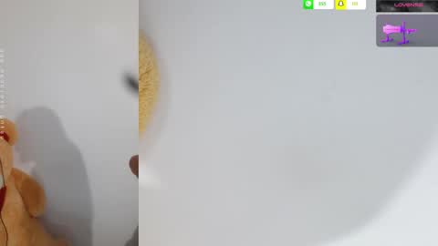 Snapshot of mariana_1_ chatting on February 13, 8:17 am Mariana online show from February 13, 8:17 am