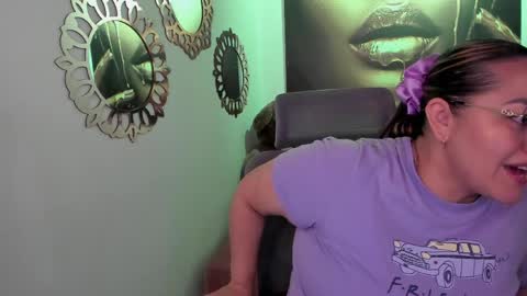 Mariana Lopez online show from May 25, 1:23 am