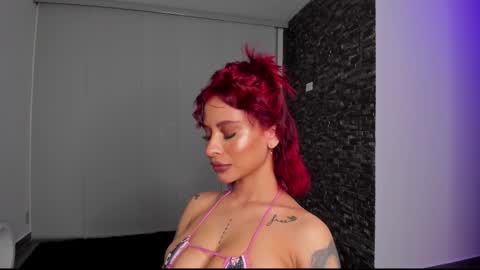 M A R I A N E online show from February 19, 8:12 am