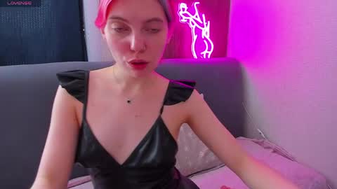 Marie 3 online show from April 5, 7:16 am