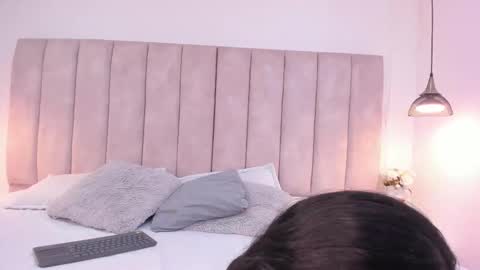 Snapshot of marie_rosee_ chatting on October 16, 12:16 pm Marie online show from October 16, 12:16 pm