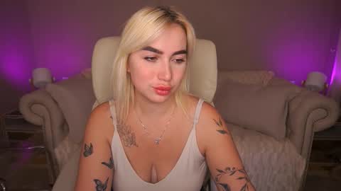 Snapshot of mariellavv chatting on September 25, 2:02 pm Mariella online show from September 25, 2:02 pm