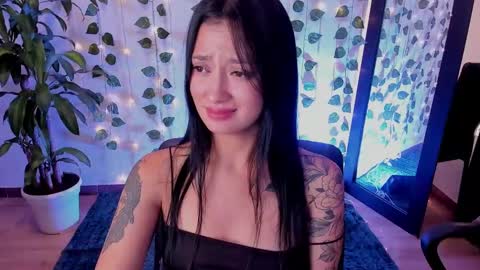 Snapshot of mariianadiaz1_ chatting on February 24, 3:20 pm Maryyy online show from February 24, 3:20 pm