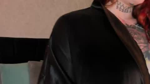 Snapshot of mariianna_lopez_ chatting on October 1, 6:29 pm Mariana online show from October 1, 6:29 pm