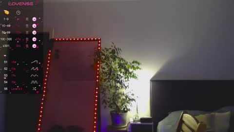 Mari online show from February 3, 3:49 pm