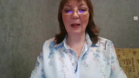 marinamrs online show from October 26, 7:02 pm