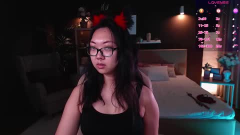 Snapshot of marine_vact chatting on October 15, 2:29 pm Marine  online show from October 15, 2:29 pm