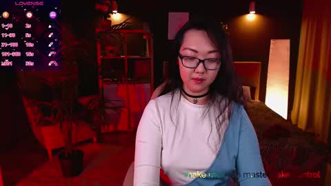 Snapshot of marine_vact chatting on March 12, 5:28 pm Marine  online show from March 12, 5:28 pm