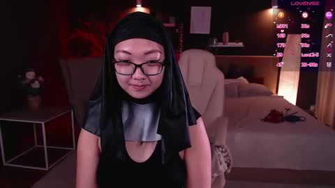 Snapshot of marine_vact chatting on October 1, 2:16 pm Marine  online show from October 1, 2:16 pm