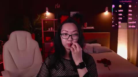 Snapshot of marine_vact chatting on September 21, 2:10 pm Marine  online show from September 21, 2:10 pm