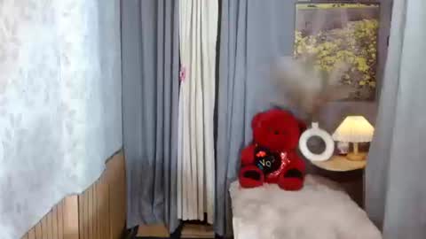 LEAH online show from March 13, 7:00 am