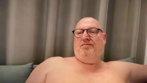 Mark online show from January 6, 4:44 pm