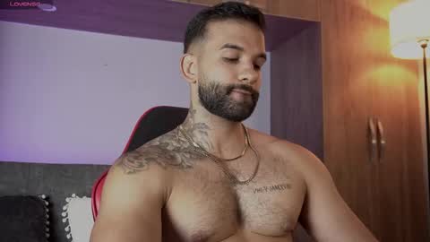 Mark online show from February 1, 12:08 am