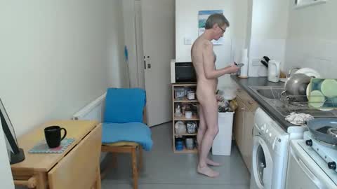 mark_islington online show from October 20, 3:39 pm