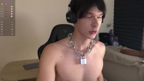 Mark online show from October 7, 5:09 pm