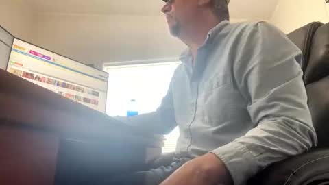 marky0029 online show from March 24, 9:43 pm