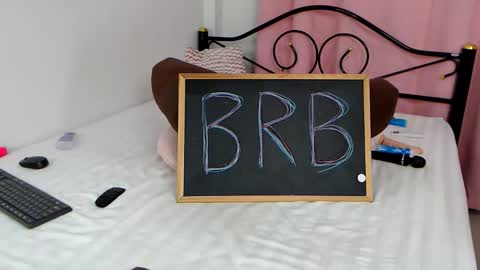 Marlee Kai online show from February 11, 11:25 am