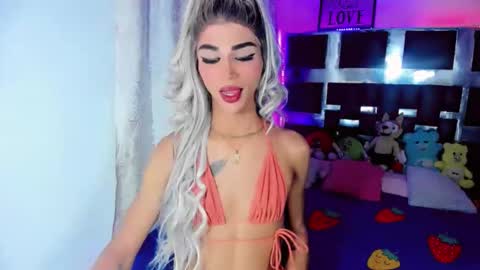 marlydollts online show from February 3, 1:24 am