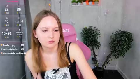 Emmaa online show from July 28, 3:21 pm