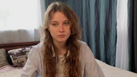 Andriella online show from May 31, 10:36 am