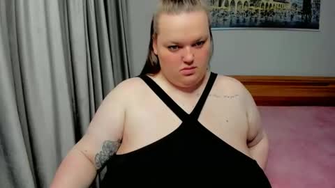 Mary online show from September 23, 2:55 pm