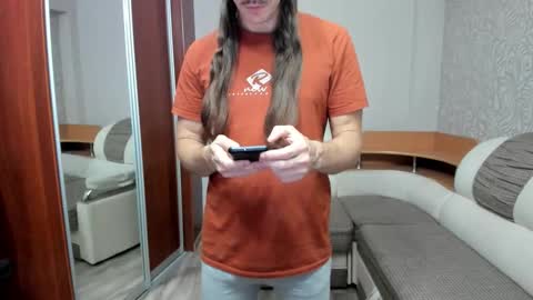 Snapshot of marryplz chatting on October 14, 6:55 pm Alan online show from October 14, 6:55 pm