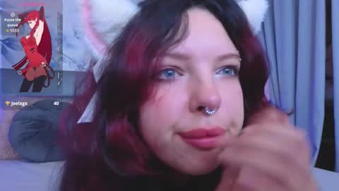 Snapshot of mars_elina chatting on October 13, 6:37 am Marselina online show from October 13, 6:37 am