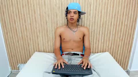 MARSHALL online show from September 25, 1:29 pm