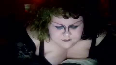 marshallmarx517 online show from May 16, 1:46 am