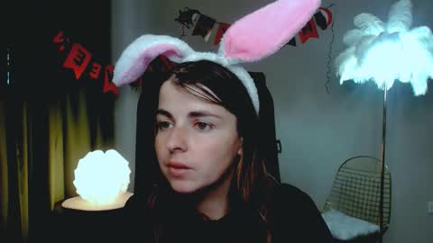 martaedams online show from October 22, 7:33 am