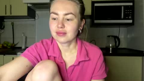 Marta online show from March 31, 10:32 pm