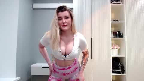 Marti online show from January 31, 2:15 am