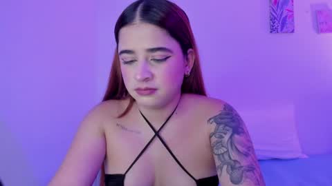 C A R O L I N A  online show from July 11, 6:44 pm
