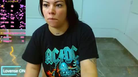 Hey im martina online show from February 27, 9:18 am