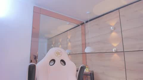 Snapshot of martina_touss chatting on October 20, 11:37 am martina touss online show from October 20, 11:37 am